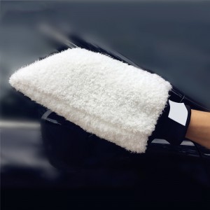 Gants de lavage de voiture blancs